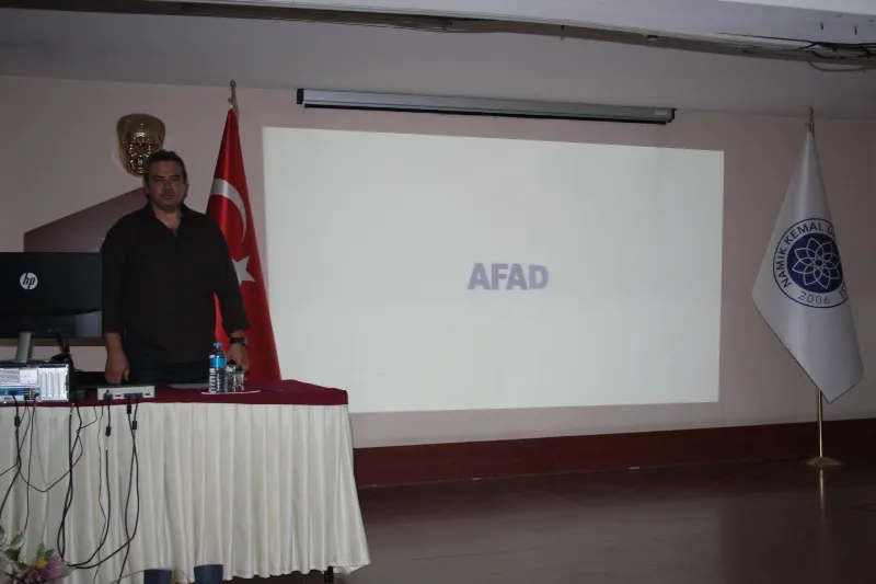 13 Ekim Uluslararası Afet Risklerinin Azaltılması Günü Kapsamında Eğitim ve Deprem Tahliye Tatbikatı Yapılmıştır 2